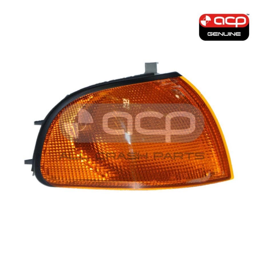 Front Park / Indicator Lamp Drivers Side Genuine Suits Mitsubishi Express/starwagon WA 1994 to 2005