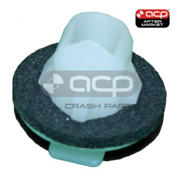 Clip Genuine suits Nissan X-Trail