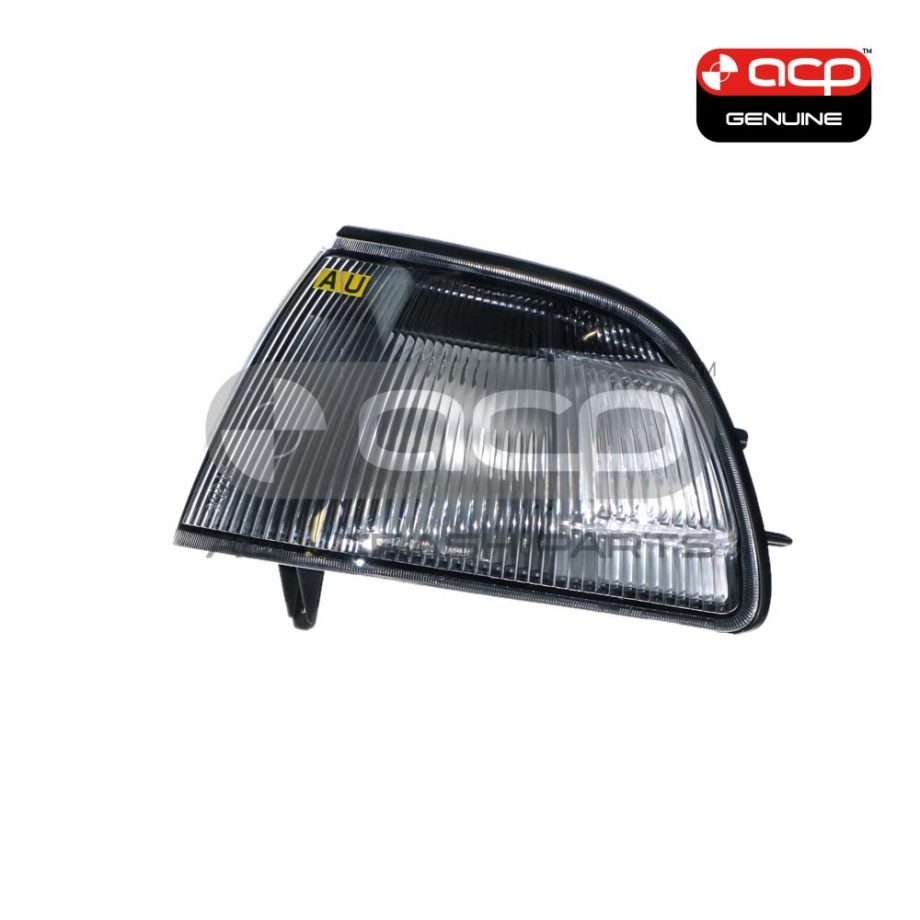 Front Park / Indicator Lamp Passenger Side Genuine Suits Mitsubishi Challenger PA 1997 to 2000