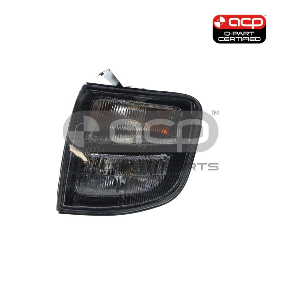 Front Park / Indicator Lamp Passenger Side Certified Suits Mitsubishi Pajero NL 1997 to 2000