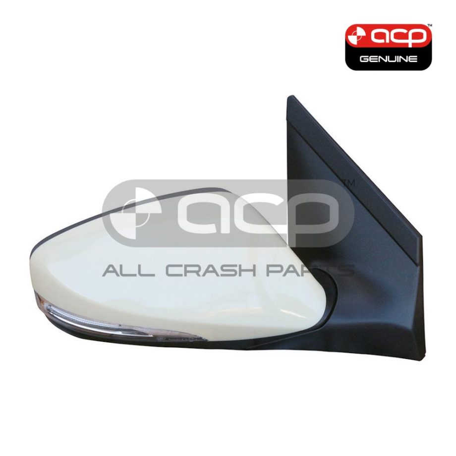 Door Mirror With LED Indicator Driver Side Genuine suits Hyundai i30 Hatch 5/2012 to 4/2017