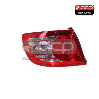 Tail Lamp Passenger Side Genuine Suits Hyundai Elantra XD 5 Door Hatch 10/2003 to 8/2006