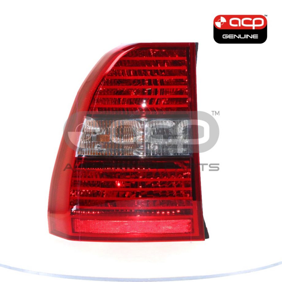Tail Lamp Passenger Side Genuine Suits Kia Sportage KM 4/2005 to 10/2008