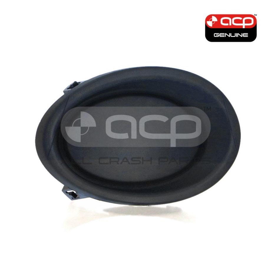 Front Bar Grille With Fog Light Mount Drivers Side Genuine Suits Nissan Qashqai TS J11 6/2014 to 9/2017