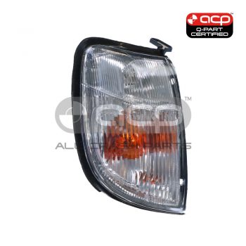Front Park / Indicator Lamp Drivers Side Certified Suits Nissan Navara D22 1997 to 2001