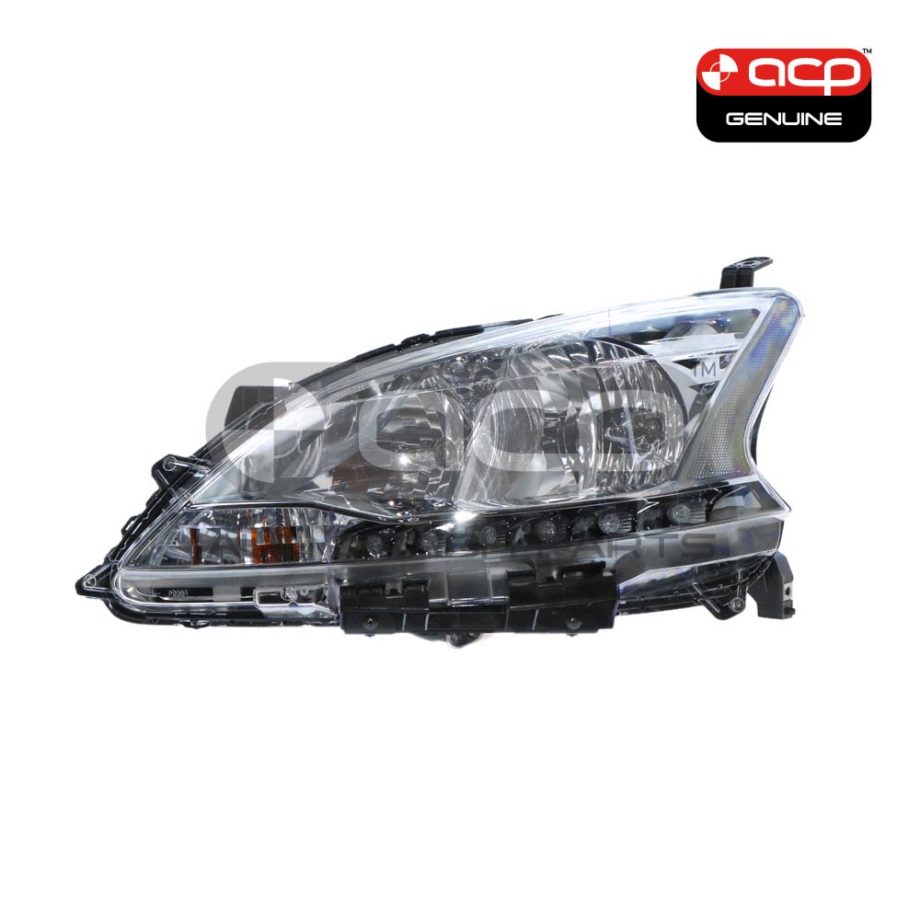 Halogen Head Lamp Passenger Side Genuine Suits Nissan Pulsar ST-L B17 2012 to 2017