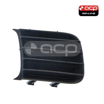 Front Bar Grille suits Fog Lights Drivers Side Genuine Suits Toyota Corolla AE112R 1999 to 2001