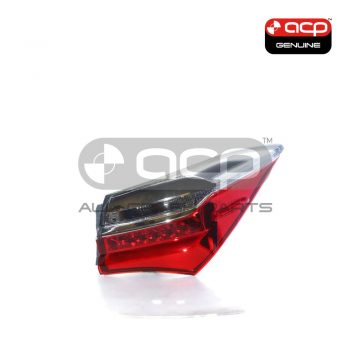 LED Tail Lamp Drivers Side Genuine Suits Toyota Corolla ZRE172R 2013 to 2019