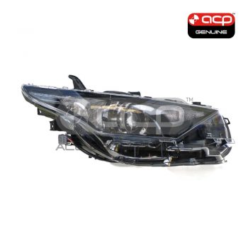 Halogen Manual Adjust Head Lamp Drivers Side Genuine Suits Toyota Corolla ZRE182R 2015 to 2018