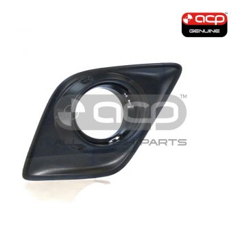 Front Bar Grille with Fog Light Mount Drivers Side Genuine suits Toyota Hilux GUN126R/136R 2015 to 2020