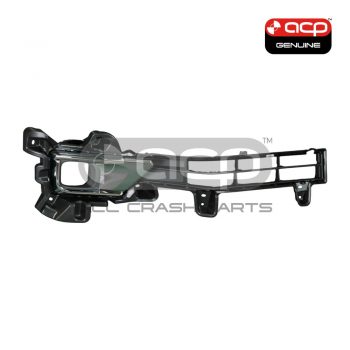 Front Bar Grille With Fog Light Mount Passenger Side Genuine suits Toyota Landcruiser 200 Series VX/Sahara 9/2015 On