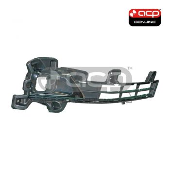 Front Bar Grille With Fog Light Mount Drivers Side Genuine suits Toyota Landcruiser 200 Series VX/Sahara 9/2015 On
