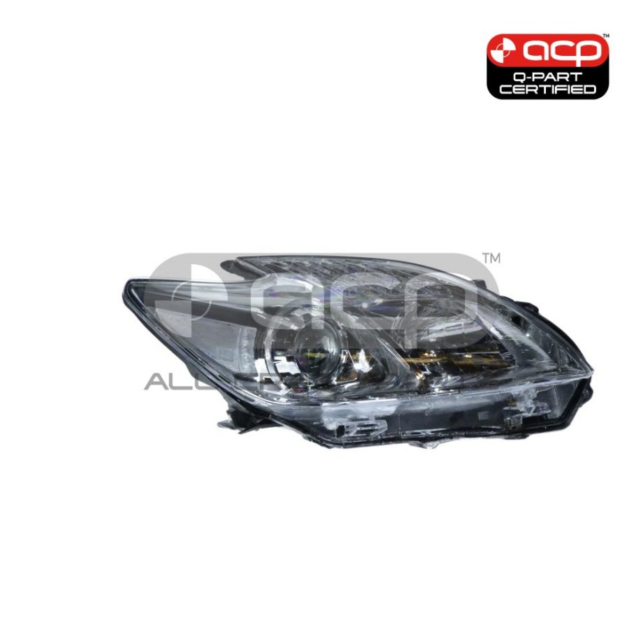 Halogen Head Lamp Drivers Side Certified Suits Toyota Prius ZVW30R 2009 to 2011
