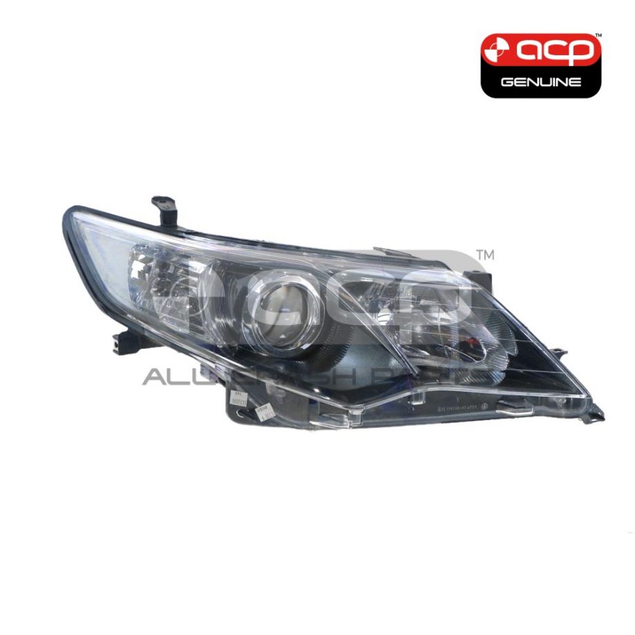 Halogen Head Lamp Drivers Side Genuine Suits Toyota Camry AVV50R 2012 to 2015