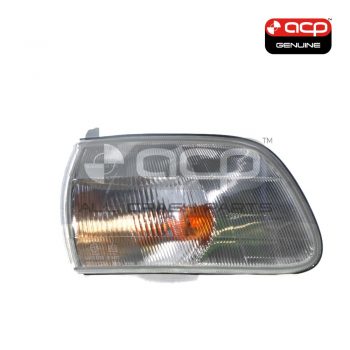 Front Park / Indicator Lamp Passenger Side Genuine Suits Toyota Tarago TCR10R/TCR11R 1990 to 2000