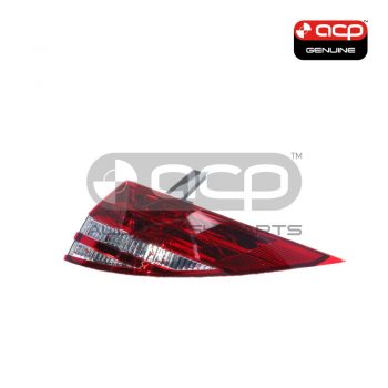 Tail Lamp Drivers Side Genuine Suits Toyota Tarago ACR50R 2006 to 2008