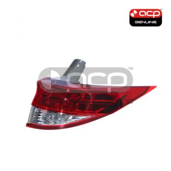 Tail Lamp Drivers Side Genuine Suits Toyota Tarago ACR50R 2008 On