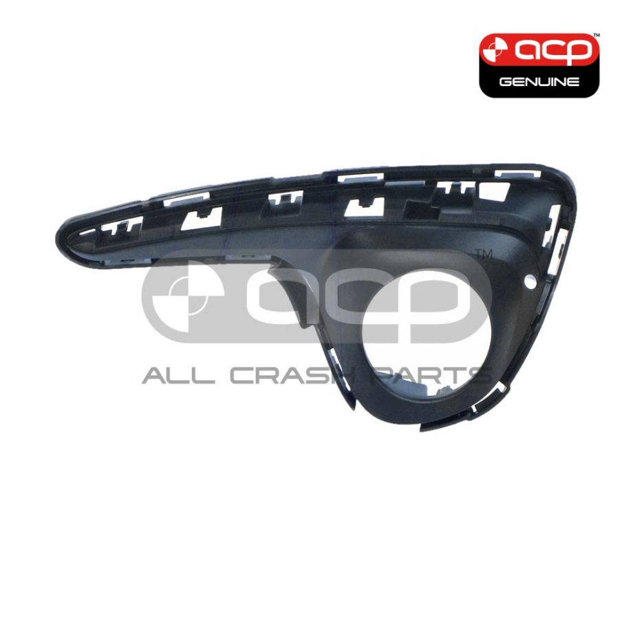 Front Bar Grille With Fog Light Mount Passenger Side Genuine Suits Toyota Yaris SX/ZR NCP131 1/2017 On