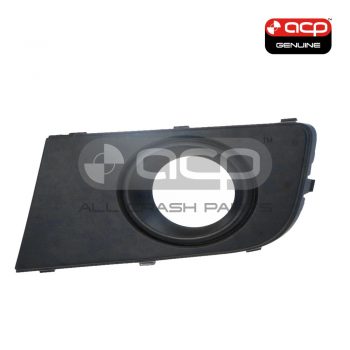 Front Bar Grille With Fog Light Mount Passenger Side Genuine Suits Volkswagen Amarok 2H 2/2011 to 11/2016