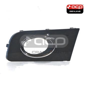 Chrome Front Bar Grille With Fog Light Mount Passenger Side Genuine Suits Volkswagen Amarok 2H 6/2013 to 11/2016